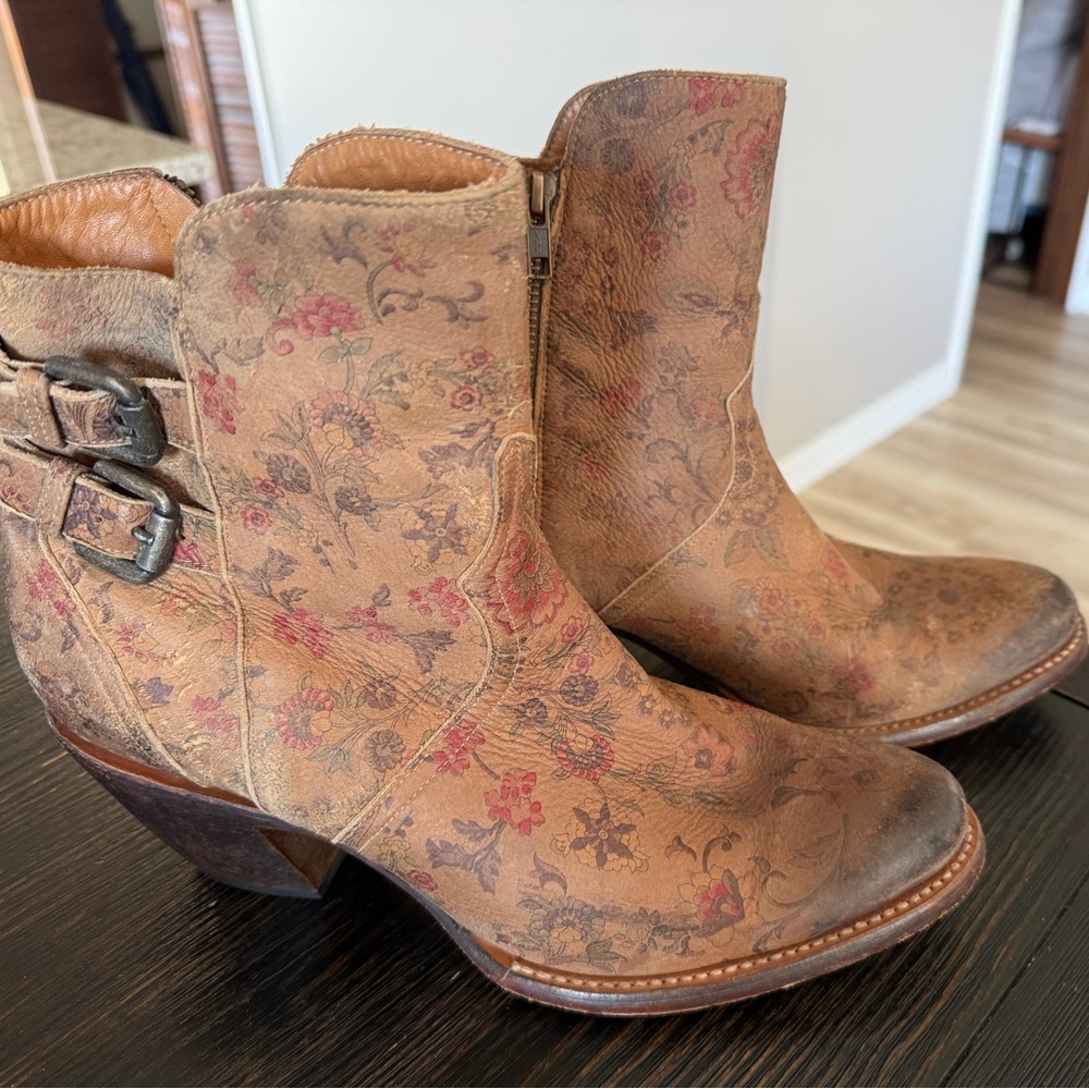 Lucchese Floral-Print Tan Leather Ankle Booties